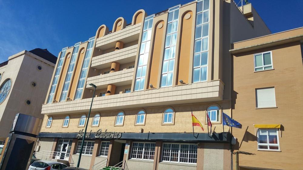 Hotel Cabanas Puertollano Zewnętrze zdjęcie