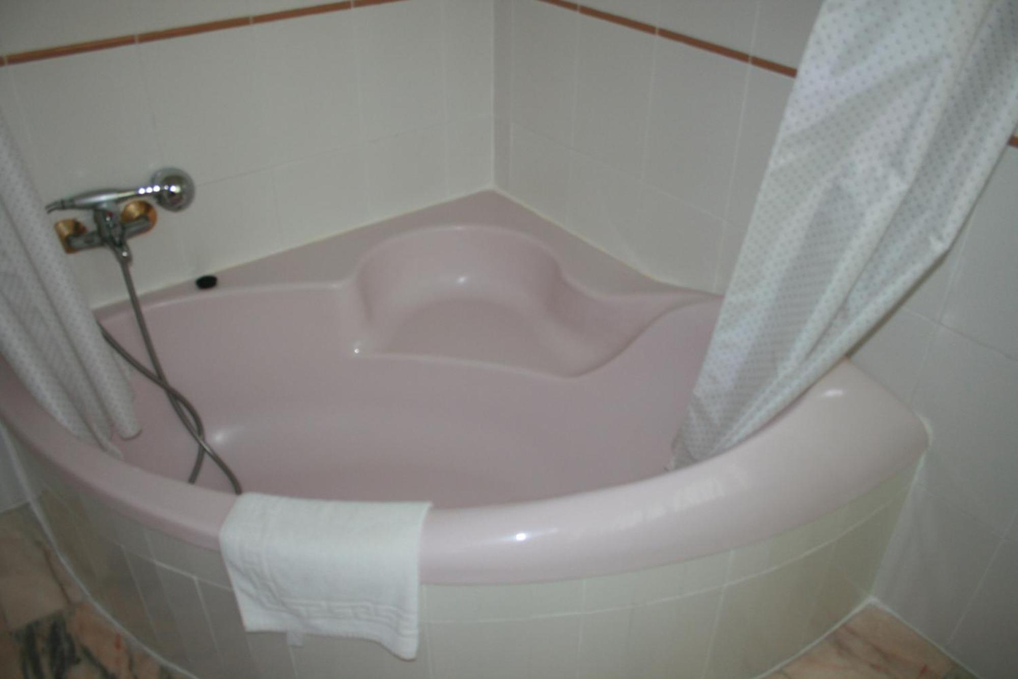 Hotel Cabanas Puertollano Zewnętrze zdjęcie
